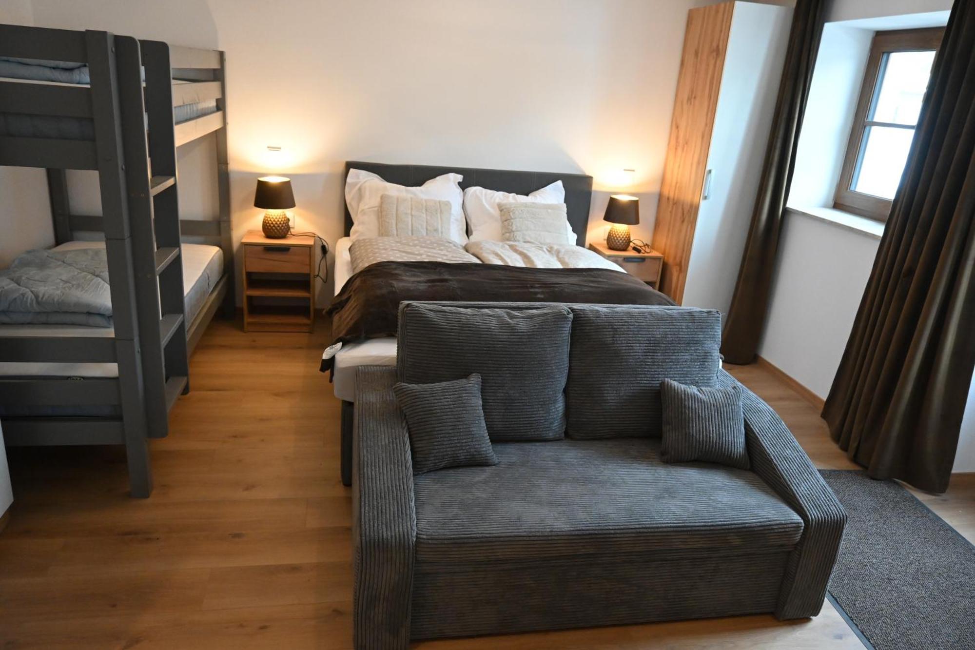 Nicky Apartments And Studios 니데라우 외부 사진