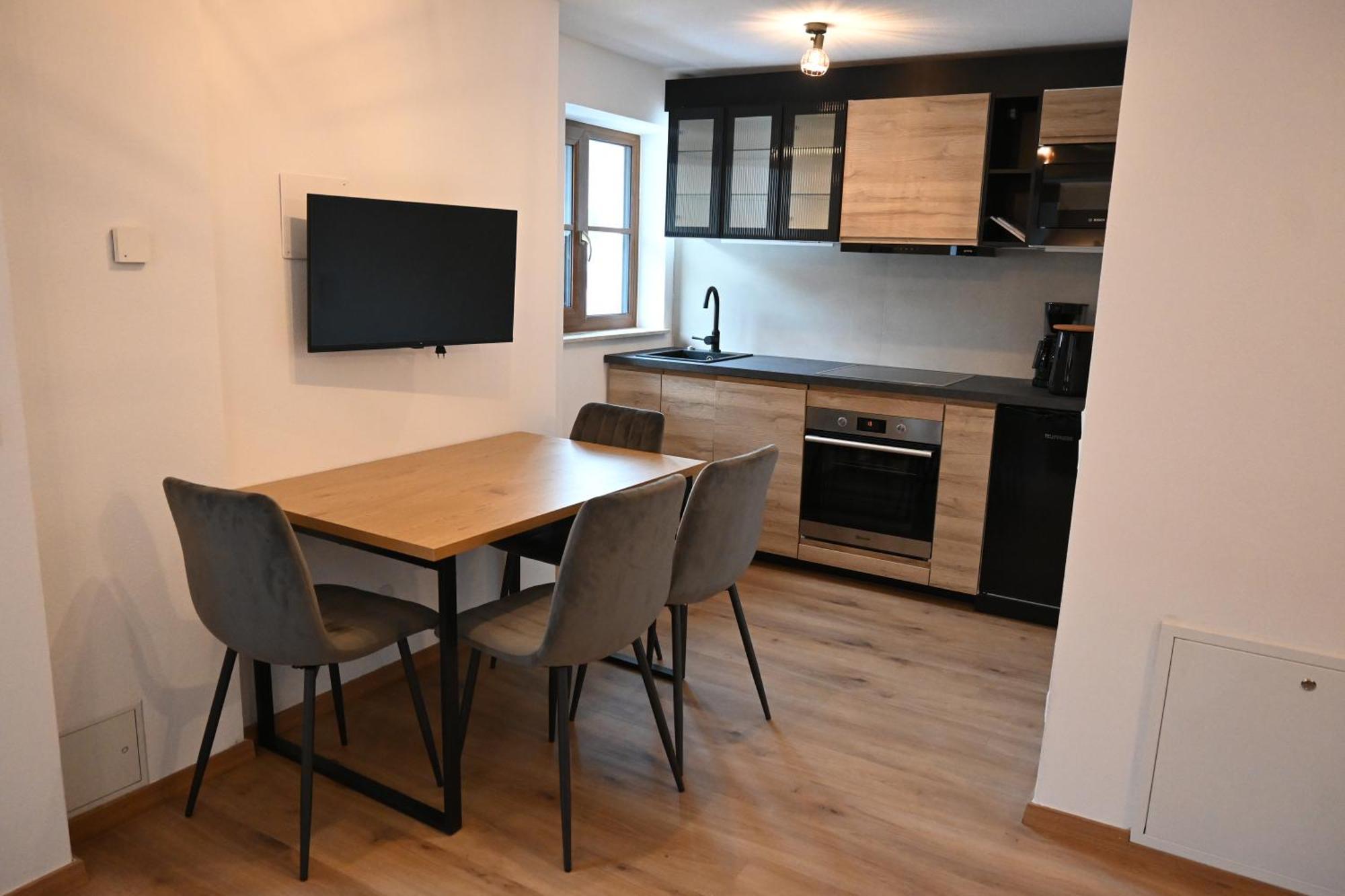 Nicky Apartments And Studios 니데라우 외부 사진