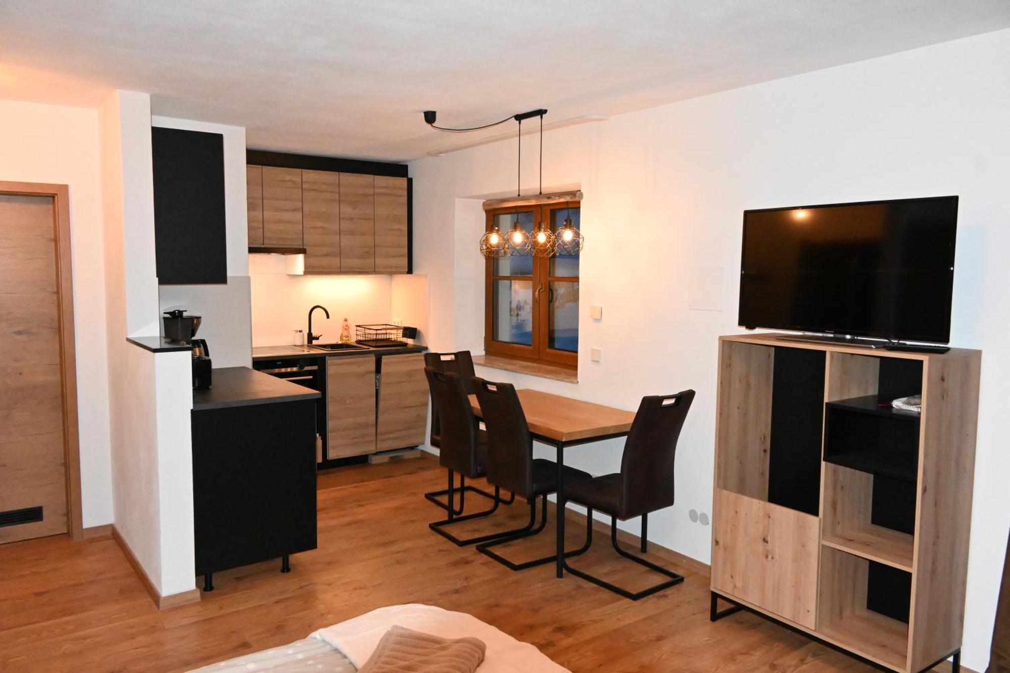 Nicky Apartments And Studios 니데라우 외부 사진